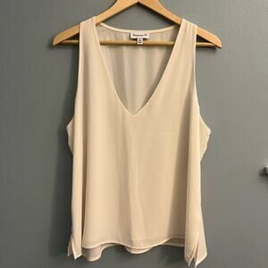 Veronica M Sleeveless Top